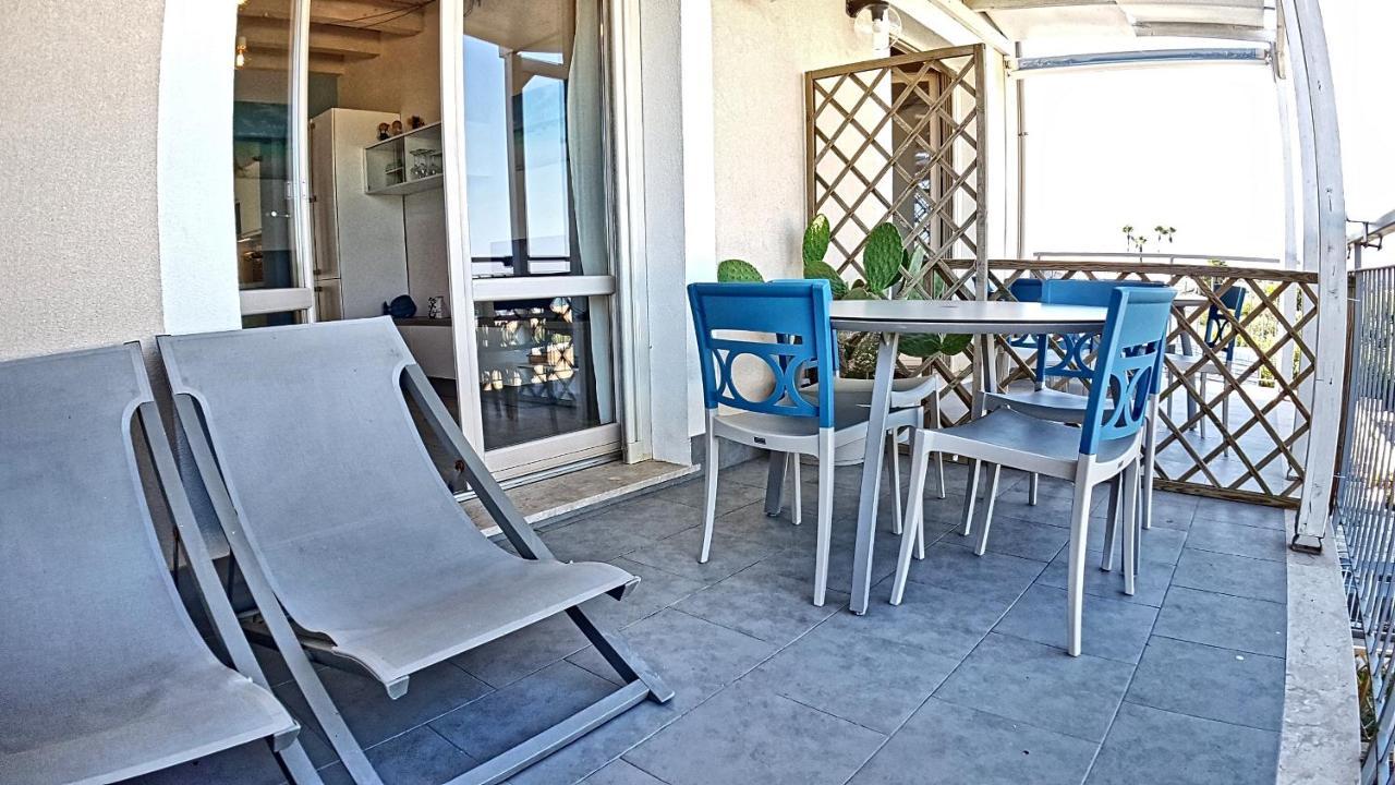 Asinaro Residence - Fronte Mare Calabernardo Exterior photo